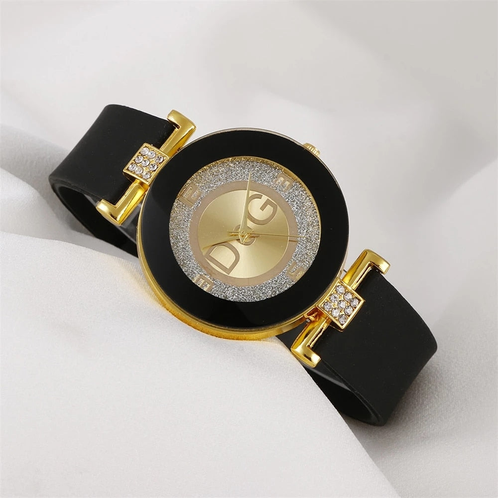 Simple Black White Quartz Watches Women ,Minimalist, Design, Silicone Strap, Wristwatch, Big Dial Women's Fashion, Creative, Watch ,2022